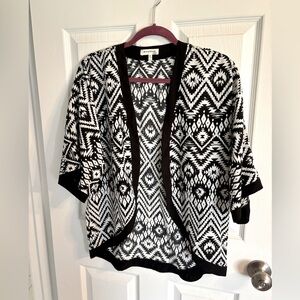 Monteau Black and White Patterned Open Jacket